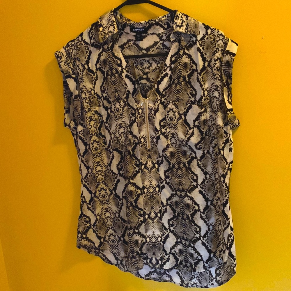 Snakeskin print blouse Express size small